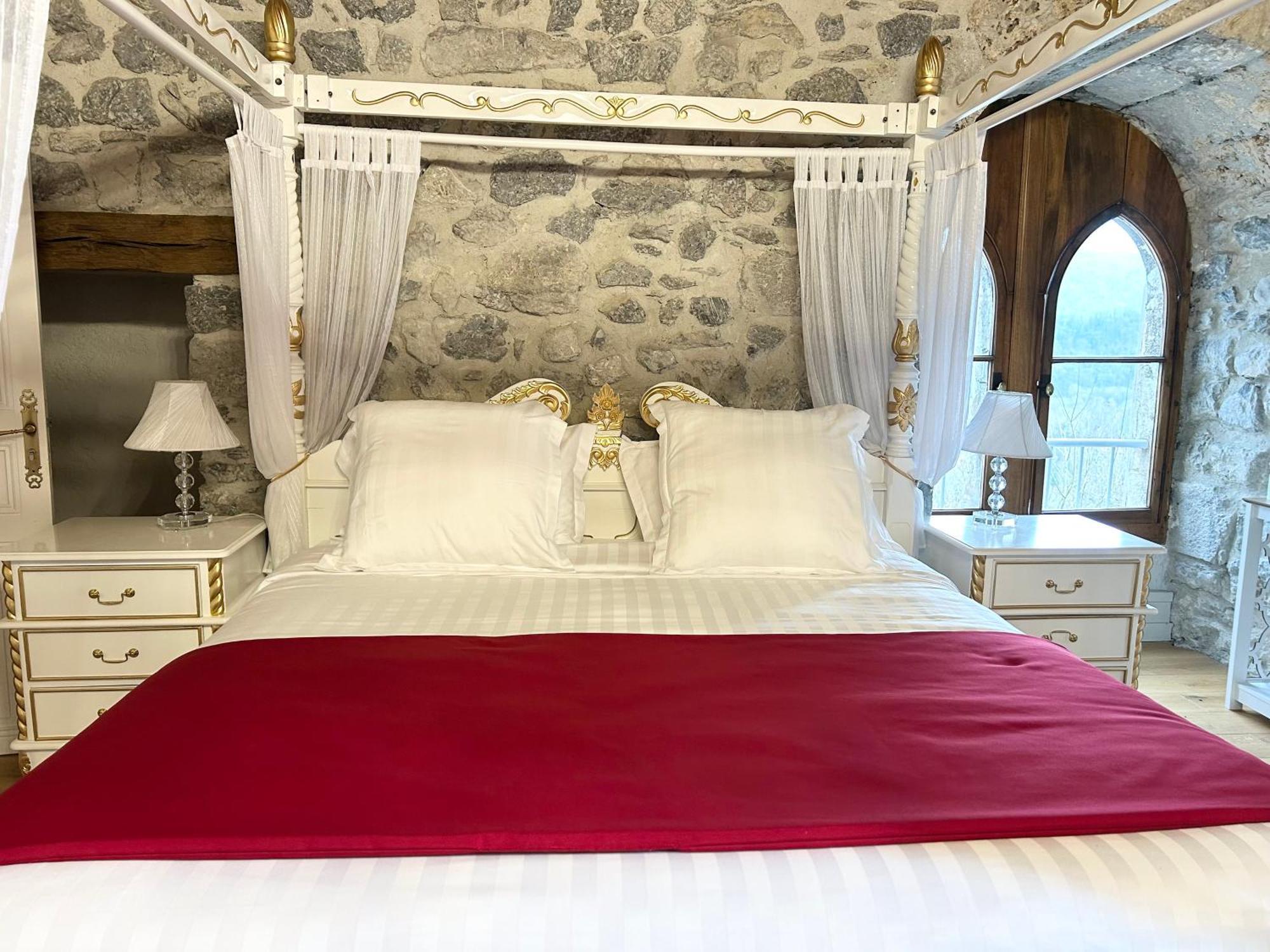 Chateau De La Rive - Suite Prestige - Chambre 2 Personnes Cruet Exteriér fotografie